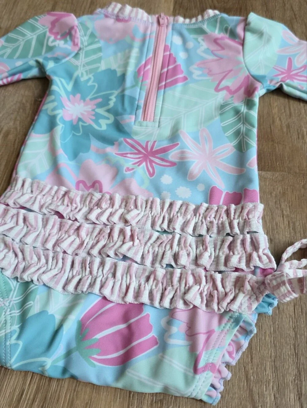 Ruffle Butts long sleeve